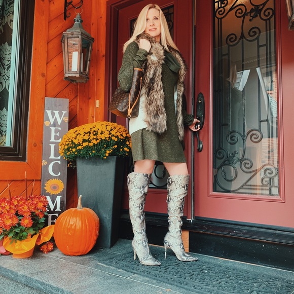 Meet your Posher, Karen - Picture 2 of 5